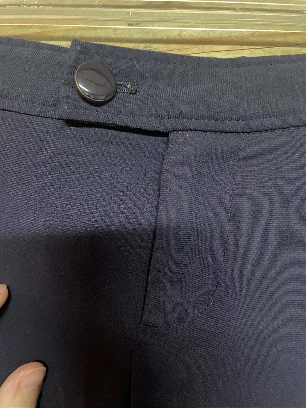 Banana Republic size 4 Low-rise 3” Dark Purple Lightweight Shorts with Pockets